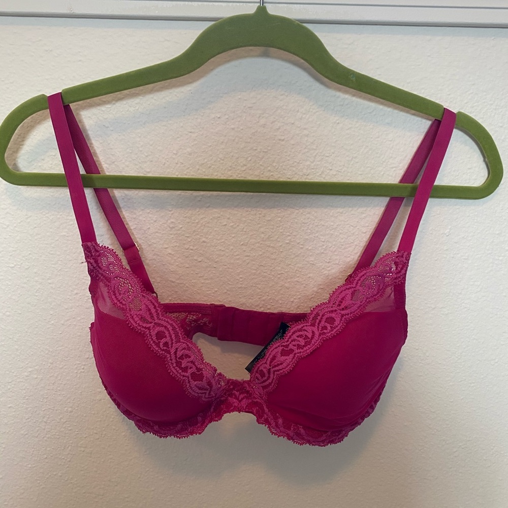 Natori Feathers Bra—Pink